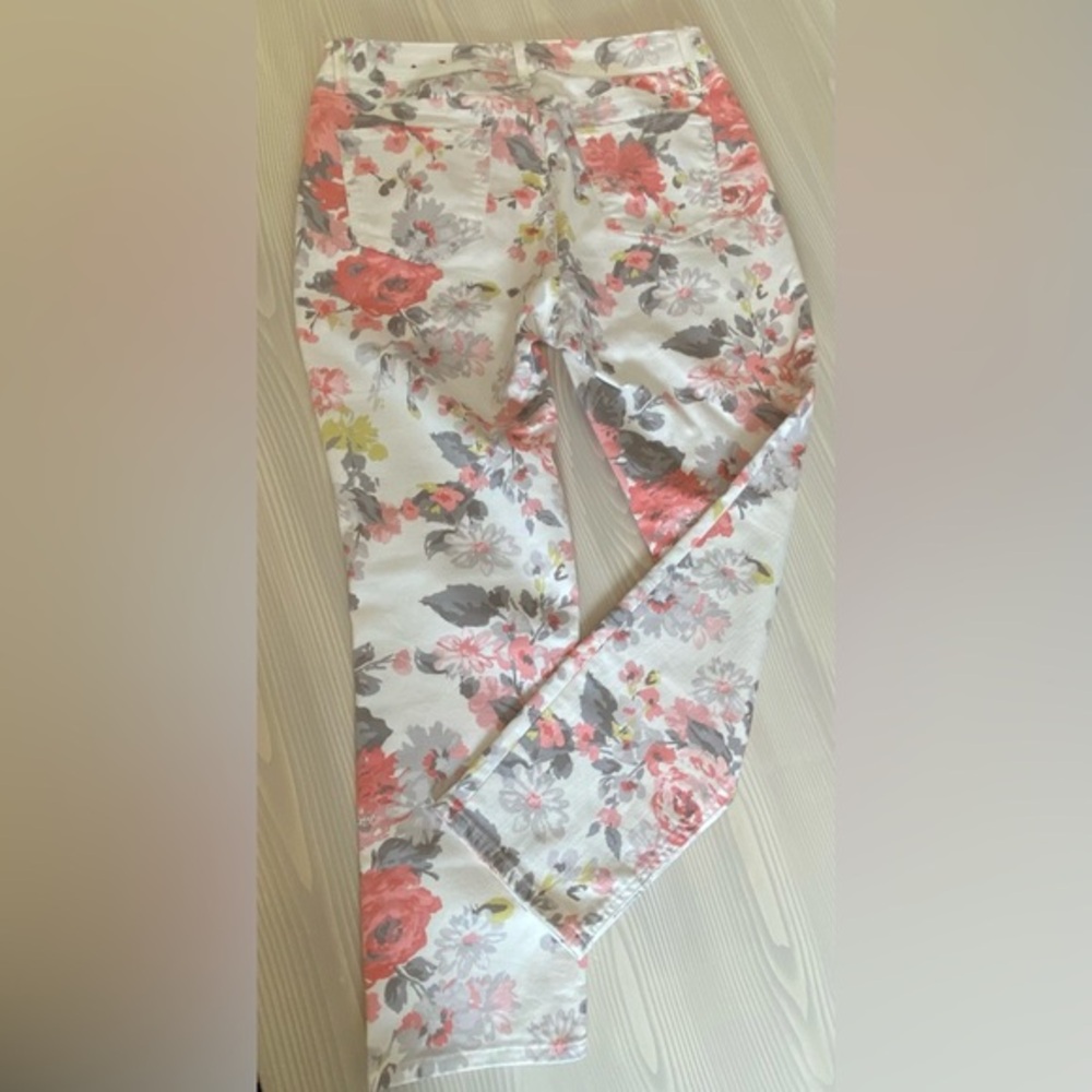 Talbots 10 Petite Slim Ankle Floral Stretch Jeans Pink White Gray Yellow